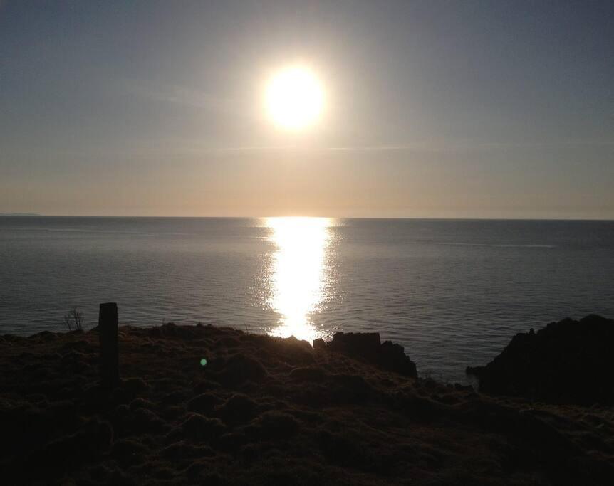 3 Bedroom Townhouse Right On The Harbour Isle of Whithorn Extérieur photo