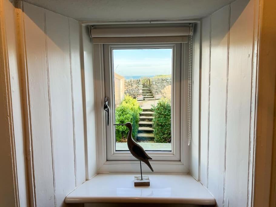 3 Bedroom Townhouse Right On The Harbour Isle of Whithorn Extérieur photo